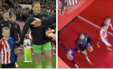 Jordan Pickford trở lại Stadium of Light: Hình ảnh áo 'nửa Sunderland, nửa Everton' gây xúc động