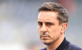 Gary Neville kể phút choáng váng vì nghi bị chuốc thuốc