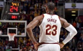 Đại thắng Utah Jazz, LeBron James vượt mặt Larry Bird và áp sát Wilt Chamberlain