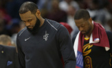 Chùm ảnh NBA: 'King James' chết lặng trong ngày đại bại của Cavaliers