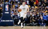 Tiêu điểm NBA ngày 14/2: Ngăn cản Nikola Jokic hoặc “chết”