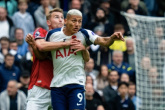 VAR từ chối penalty, Man Utd tiếc nuối trước Tottenham