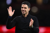 Khúc khải hoàn rực rỡ của Arsenal sau hành trình đầy gian nan