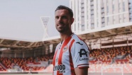 Từ Saudi Arabia đến Brentford: Jordan Henderson và cơ hội sửa sai
