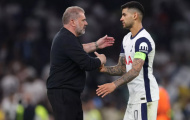 Cristian Romero gây tranh cãi khi từ biệt HLV Postecoglou giữa biến động Tottenham