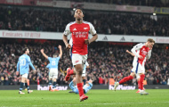 Arsenal chính thức ký hợp đồng dài hạn với tài năng trẻ Lewis-Skelly
