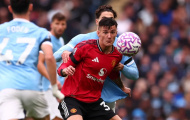 Benjamin Sesko gây thất vọng lớn trong trận derby Manchester