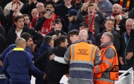 Simeone nổi nóng, nhận thẻ đỏ sau trận thua nghẹt thở trước Liverpool