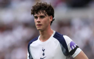 Archie Gray: Tiềm năng lớn nhưng vẫn chưa bùng nổ tại Tottenham