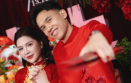 Tiền vệ tuyển Việt Nam tổ chức lễ cưới giữa lúc nghỉ thi đấu vì chấn thương