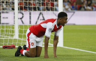Phung phí cơ hội, sao trẻ Arsenal dằn vặt bản thân