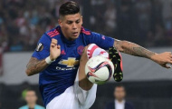 Có một Marcos Rojo vô cùng tệ hại trước Feyenoord