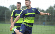 Trung vệ ngôi sao của Arsenal tiết lộ bí mật động trời