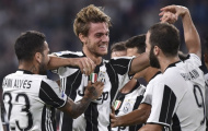 Vùi dập Cagliari, Juventus trở lại cuộc đua Scudetto