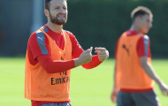 Mustafi thử tài chỉ đạo trước trận gặp Chelsea