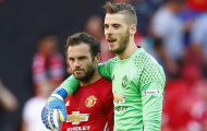 Thắng đậm Leicester, De Gea cảnh báo Ngoại hạng Anh