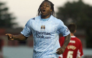 Điểm tin hậu trường 01/10: 'Hàng xóm' nổi điên khi Pogba quẩy giữa đêm; Cựu sao Man City nghỉ tập vì 'của quý' cứng đơ