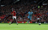 Man Utd sẩy chân, trách ai bây giờ?