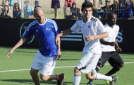 Cha con Zidane cùng trổ tài khiến khán giả phát cuồng