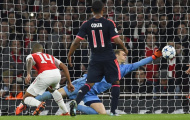 Pha cản phá khó tin của Manuel Neuer vs Walcott