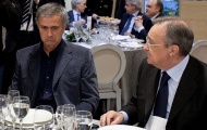 Mourinho âm thầm ‘đâm sau lưng’ Florentino Perez