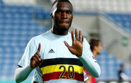 Thi đấu bùng nổ, Benteke lập kỉ lục ấn tượng