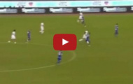 Đường chuyền ma thuật của Ronaldinho trong trận giao hữu với Maradona