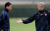 Arsene Wenger bị trò cũ tố thất hứa
