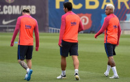 Messi, Suarez và Neymar bị 'đánh' tơi tả trên sân tập