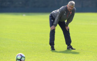 Wenger có tầm ảnh hưởng ngang Johan Cruyff