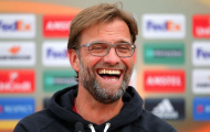 Klopp phản ứng hài hước khi nghe tiếng chuông điện thoại