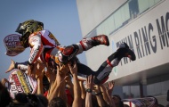 Cặp đôi Yamaha đo đường, Marc Marquez vô địch MotoGP 2016 trước ba chặng đua