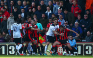 Không thể ghi bàn, Sissoko suýt ăn thua đủ với hậu vệ Bournemouth