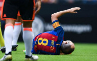 Andres Iniesta đem tin dữ đến Barca
