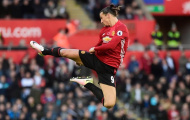 Lập cú đúp, Ibrahimovic đi vào lịch sử Premier League