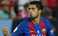 Bị treo giò, Suarez... mừng ra mặt