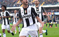 Pha sút phạt thần sầu vào lưới Chievo của Pjanic