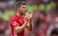 Carrick đẳng cấp hơn hẳn Schweinsteiger