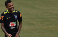 Alves: Brazil sẽ không sợ Messi