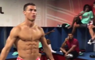 Chạy theo trào lưu, Ronaldo được dịp khoe bụng 6 múi