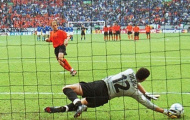 Xem lại loạt luân lưu cân não giữa Ý và Hà Lan ở EURO 2000