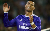 'Ronaldo rê bóng qua 5 người và ghi bàn là điều KHÔNG THỂ'