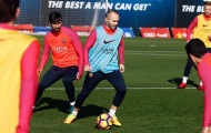 Luis Enrique nhận tin vui từ Iniesta