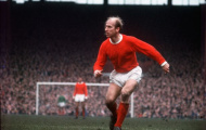 Sir Bobby Charlton và những khoảnh khắc để dời tại Man Utd