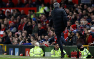 Báo chí Anh: Mourinho vô lối, xứng đáng nhận án phạt