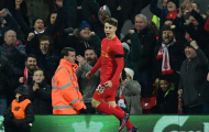Ben Woodburn trở thành tay săn bàn trẻ nhất lịch sử Liverpool