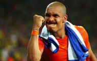 Những pha tắc bóng kinh hoàng nhất của Nigel De Jong