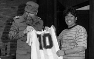Fidel Castro đã cứu mạng Maradona như thế nào?