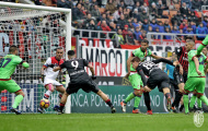 Thắng kịch tính nhờ bóng chết, AC Milan chỉ còn cách ngôi đầu 4 điểm
