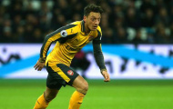 Tháng 11 giông bão cũng 'ám ảnh' Mesut Oezil